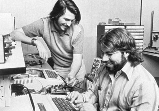 Steve Jobs (l) met Steve Wozniak (r)